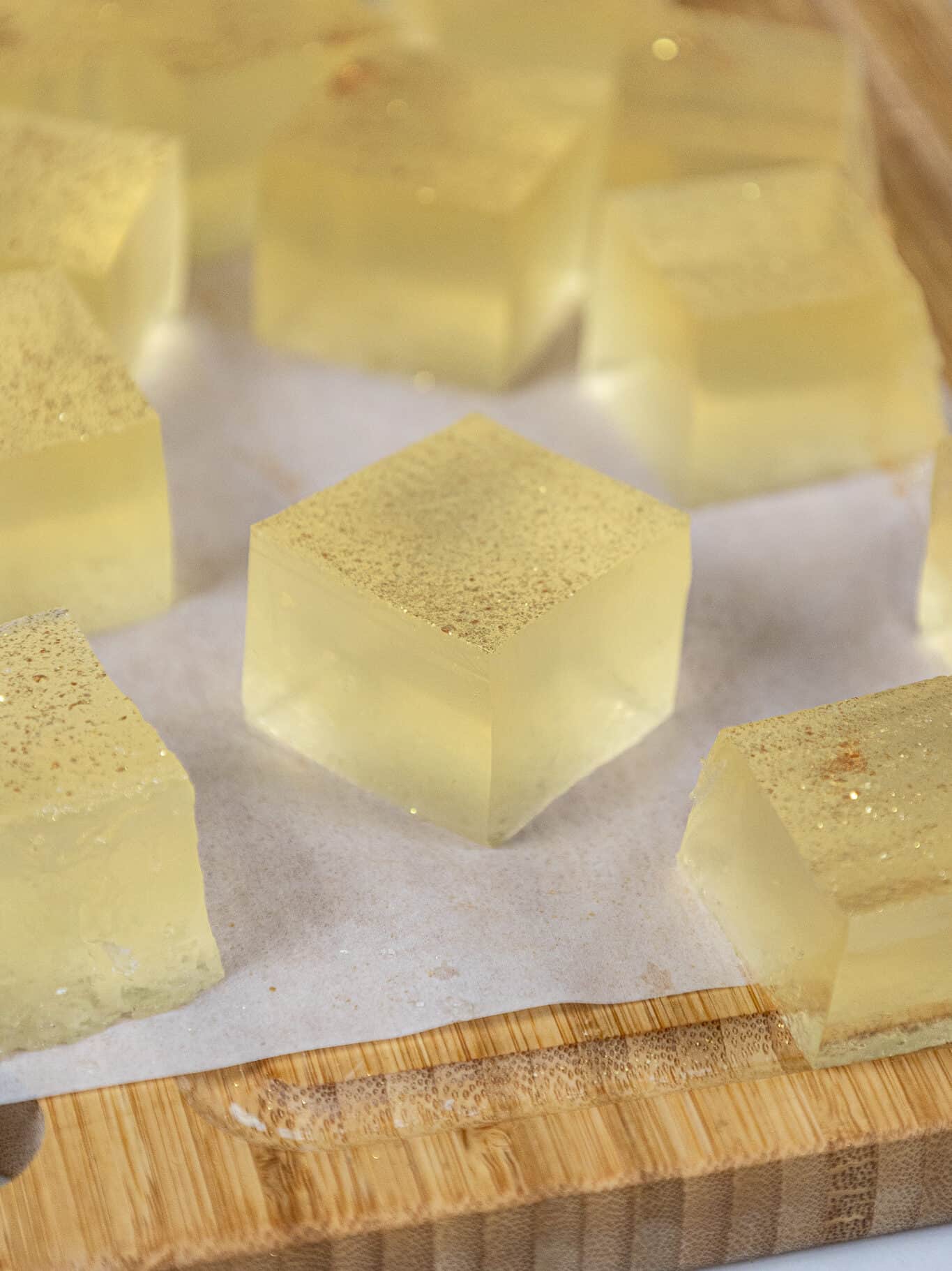 Easy Champagne Jello Shots: Festive Recipes for Any Party